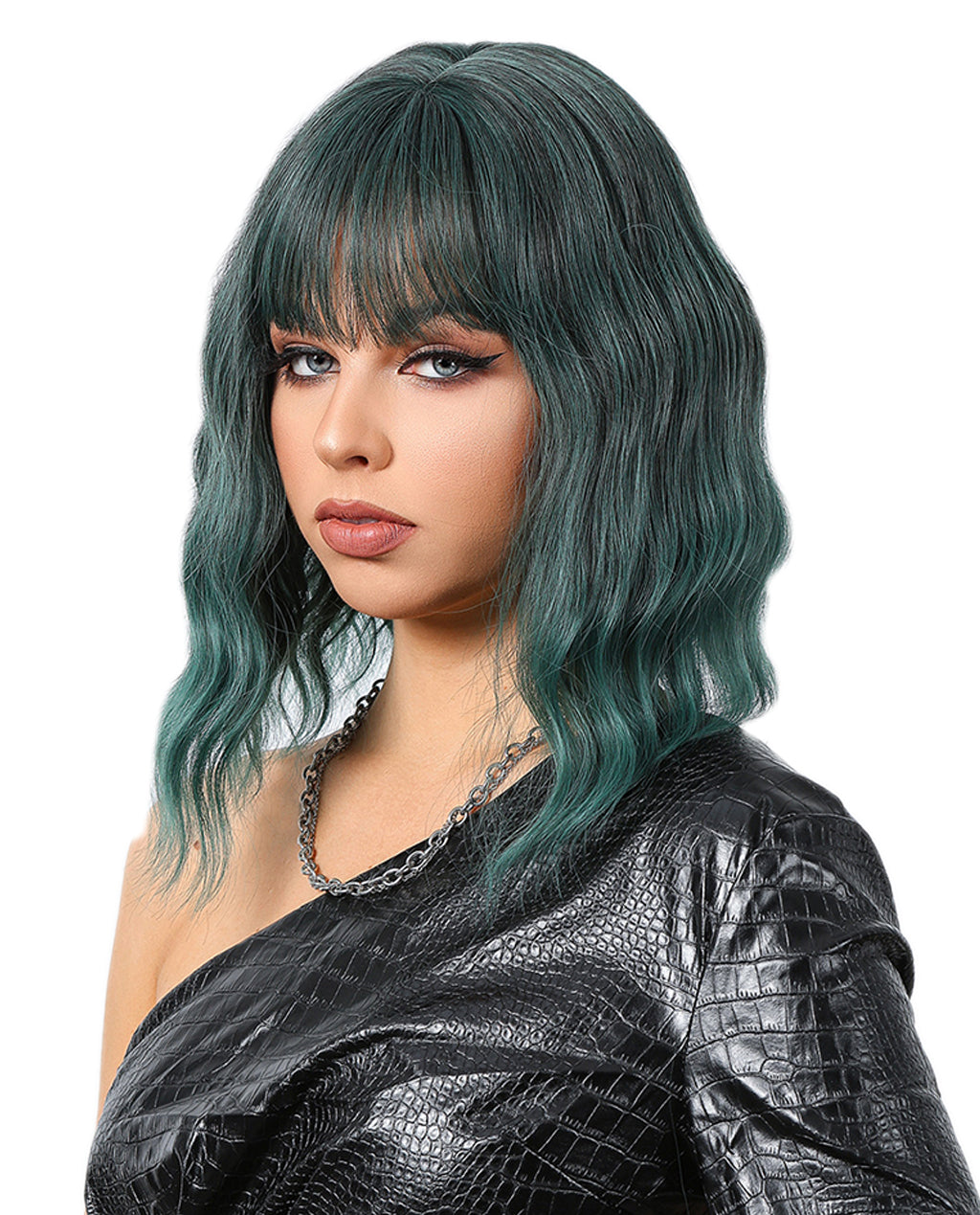 Short Wavy Synthetic Wig with Ombre Green Bangs for a Trendy Look